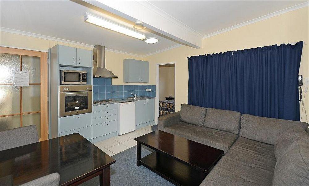 Trentham Motel Upper Hutt Exterior photo
